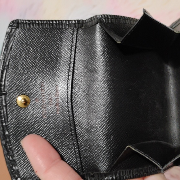 SALE! Authentic Louis Vuitton Black Epi Coin & Card Purse Vintage Wallet Unisex - Picture 8 of 13